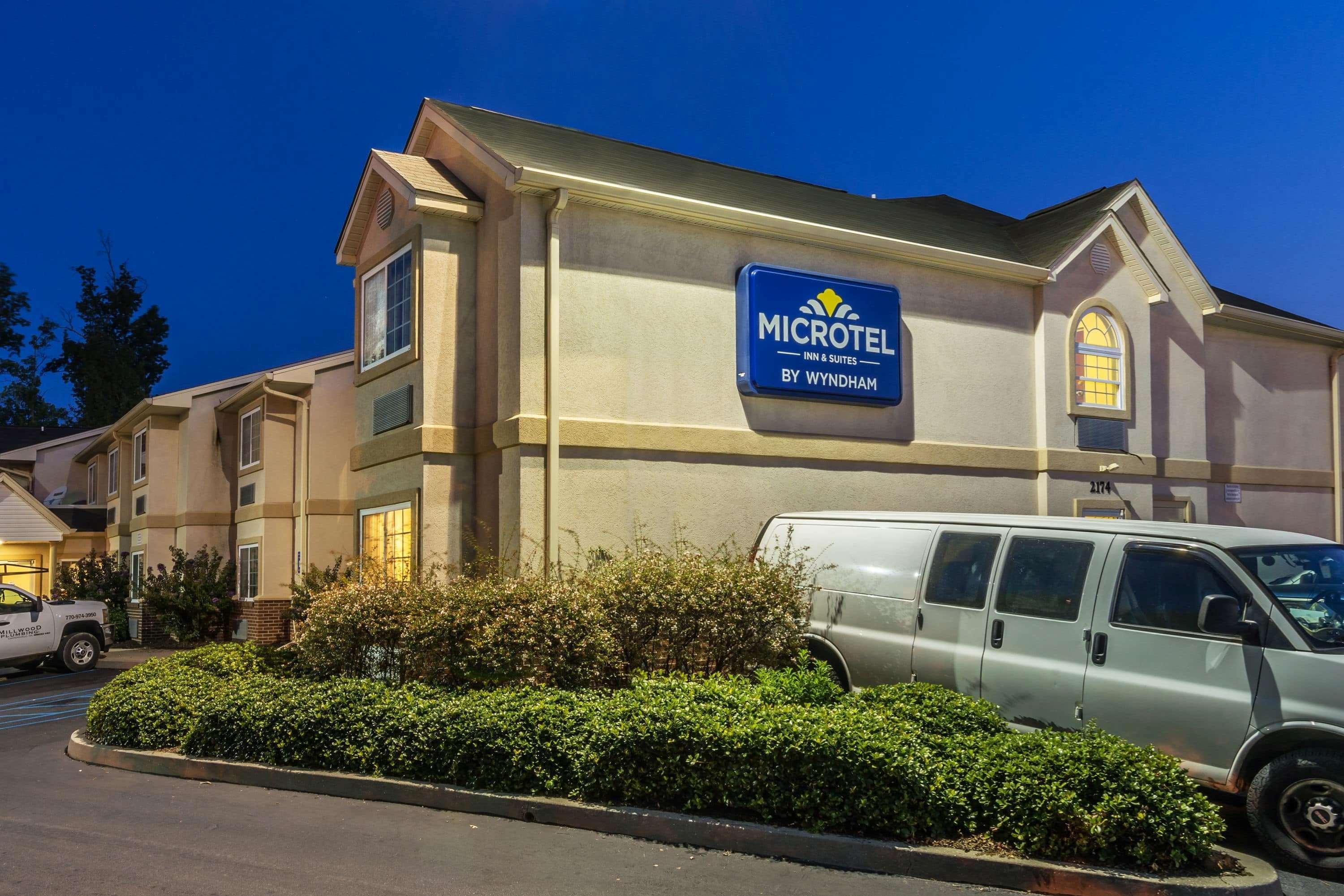 Microtel Inn & Suites By Wyndham Auburn Exterior photo